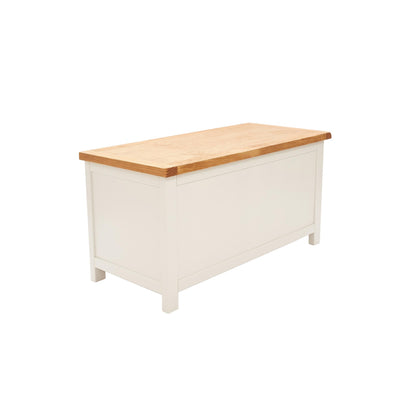Ready-to-assemble storage bench