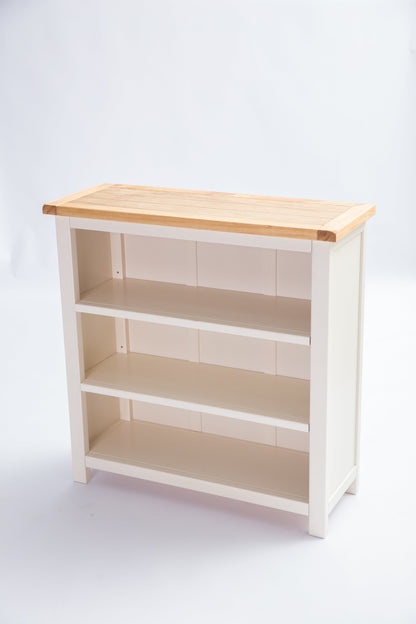 Ready-to-assemble bookcase