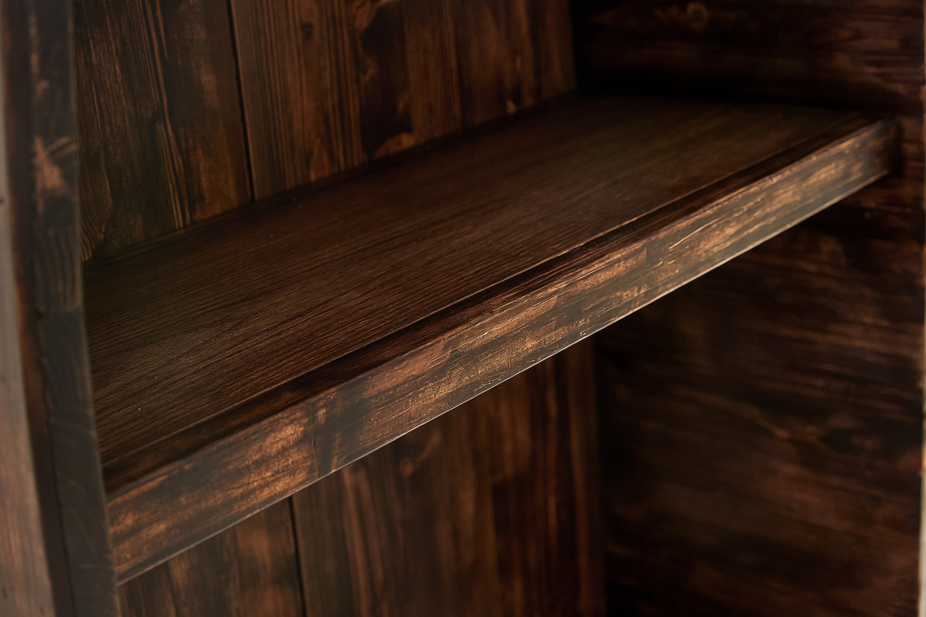 Greener Valley Canoe Shaped Bookcase - M500